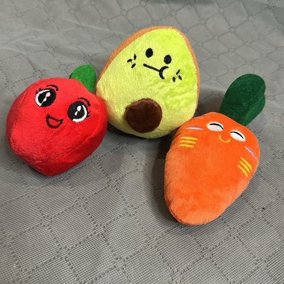 Vibrant Plush Dog Toy Set - Small to Medium Dog Avocado, Tomato, Carrot - Picture 4 of 4